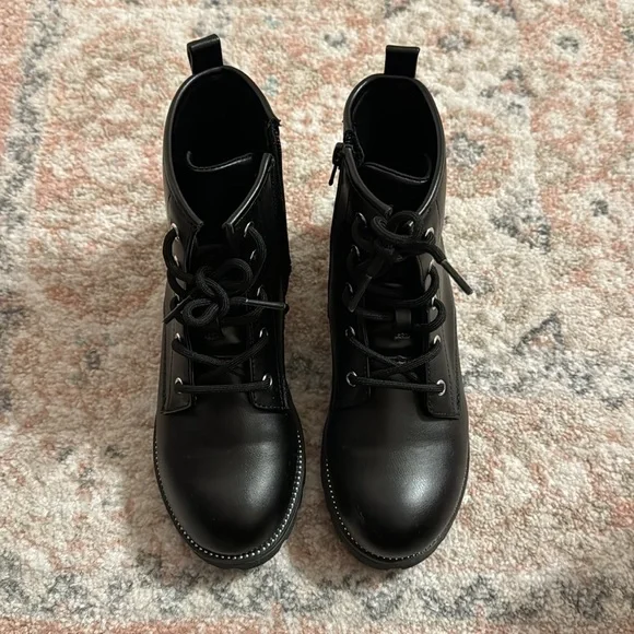 Harper Canyon Black Kids Boots - Picture 2 of 2